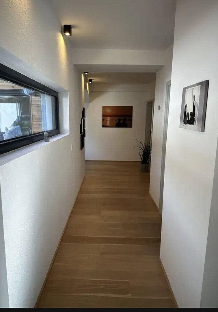 Predaj domu 264 m², pozemek 810 m², Heldenstein, Bavorsko Predaj domu 264 m², pozemek 810 m², Heldenstein, Bavorsko