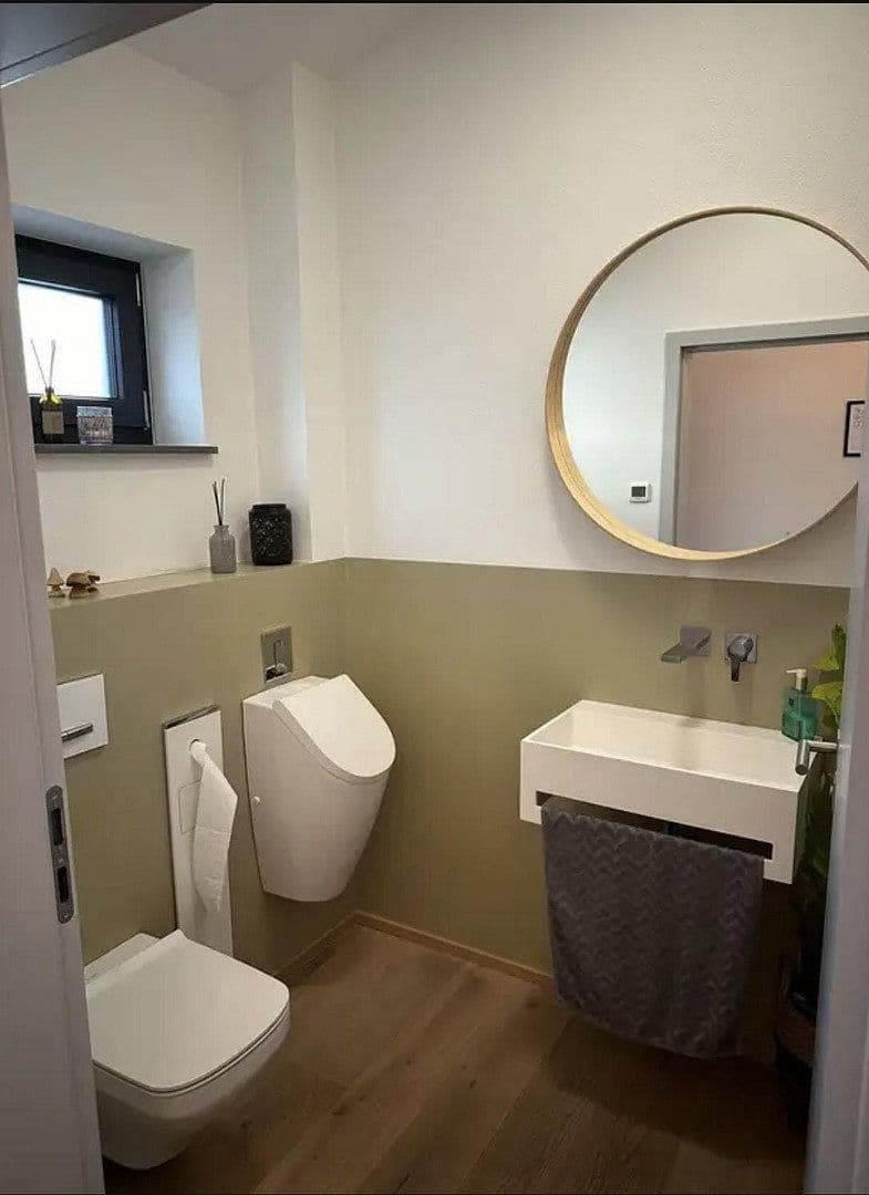 Predaj domu 264 m², pozemek 810 m², Heldenstein, Bavorsko Predaj domu 264 m², pozemek 810 m², Heldenstein, Bavorsko