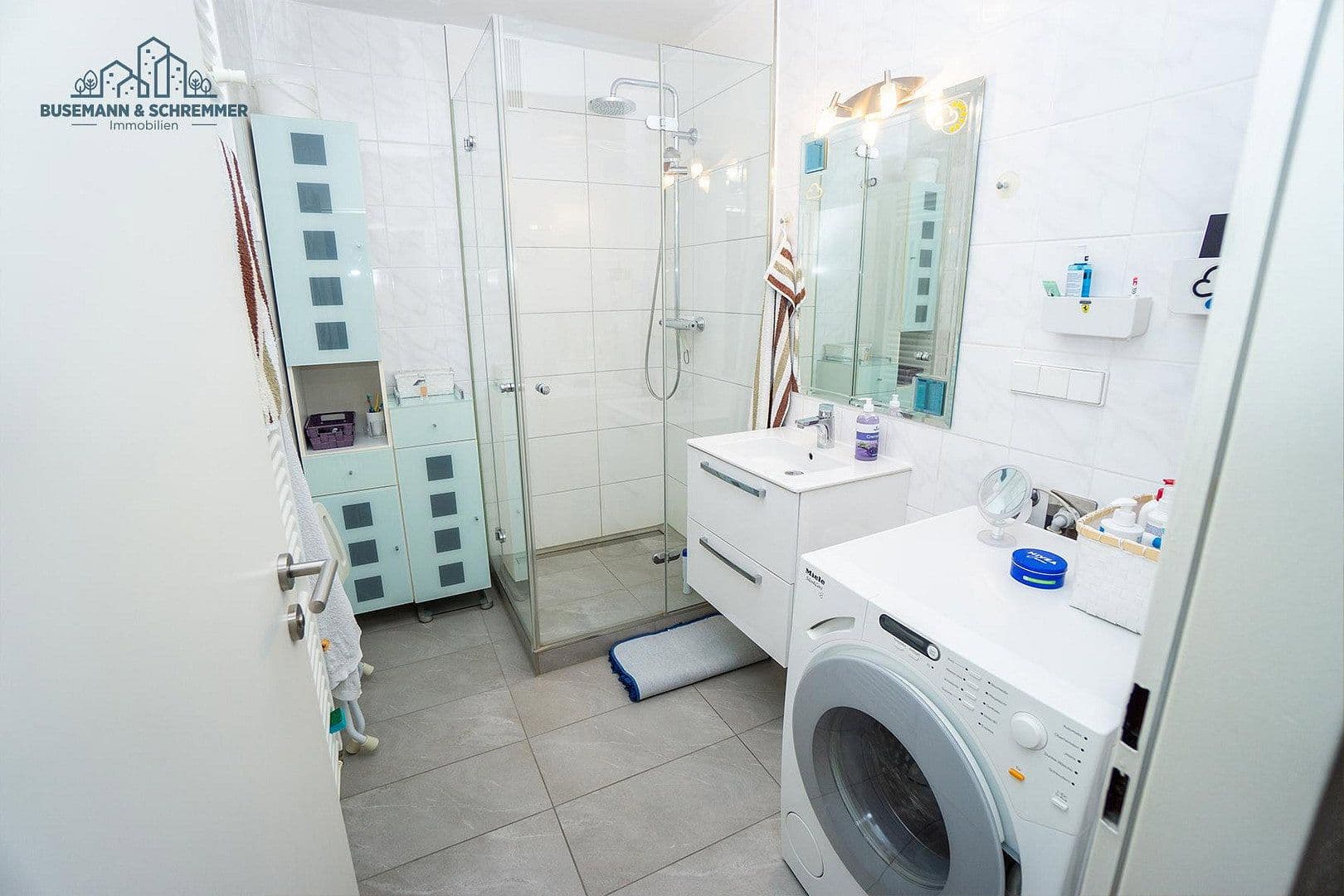 Prenájom bytu 3-izbový 70 m², Im Brünfeld 13, Seelze, Dolné Sasko Prenájom bytu 3-izbový 70 m², Im Brünfeld 13, Seelze, Dolné Sasko