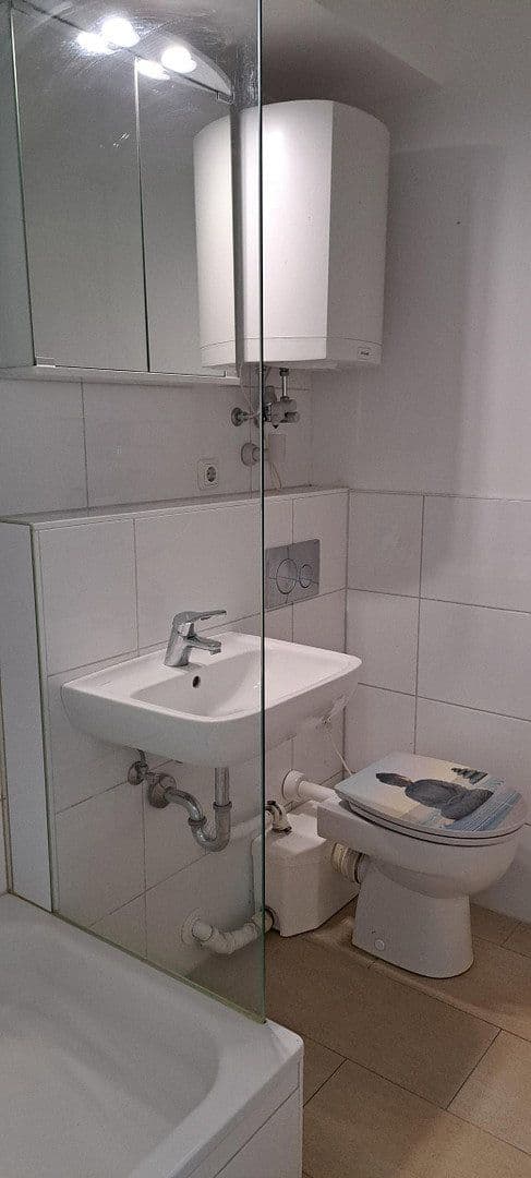 Prenájom bytu 1-izbový 32 m², Baldhamer Straße 39, Vaterstetten, Bavorsko Prenájom bytu 1-izbový 32 m², Baldhamer Straße 39, Vaterstetten, Bavorsko