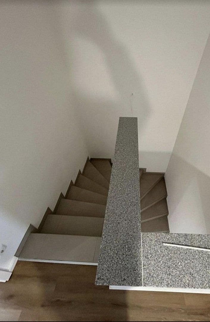 Prenájom domu 134 m², pozemek 301 m², Bogen, Bavorsko Prenájom domu 134 m², pozemek 301 m², Bogen, Bavorsko