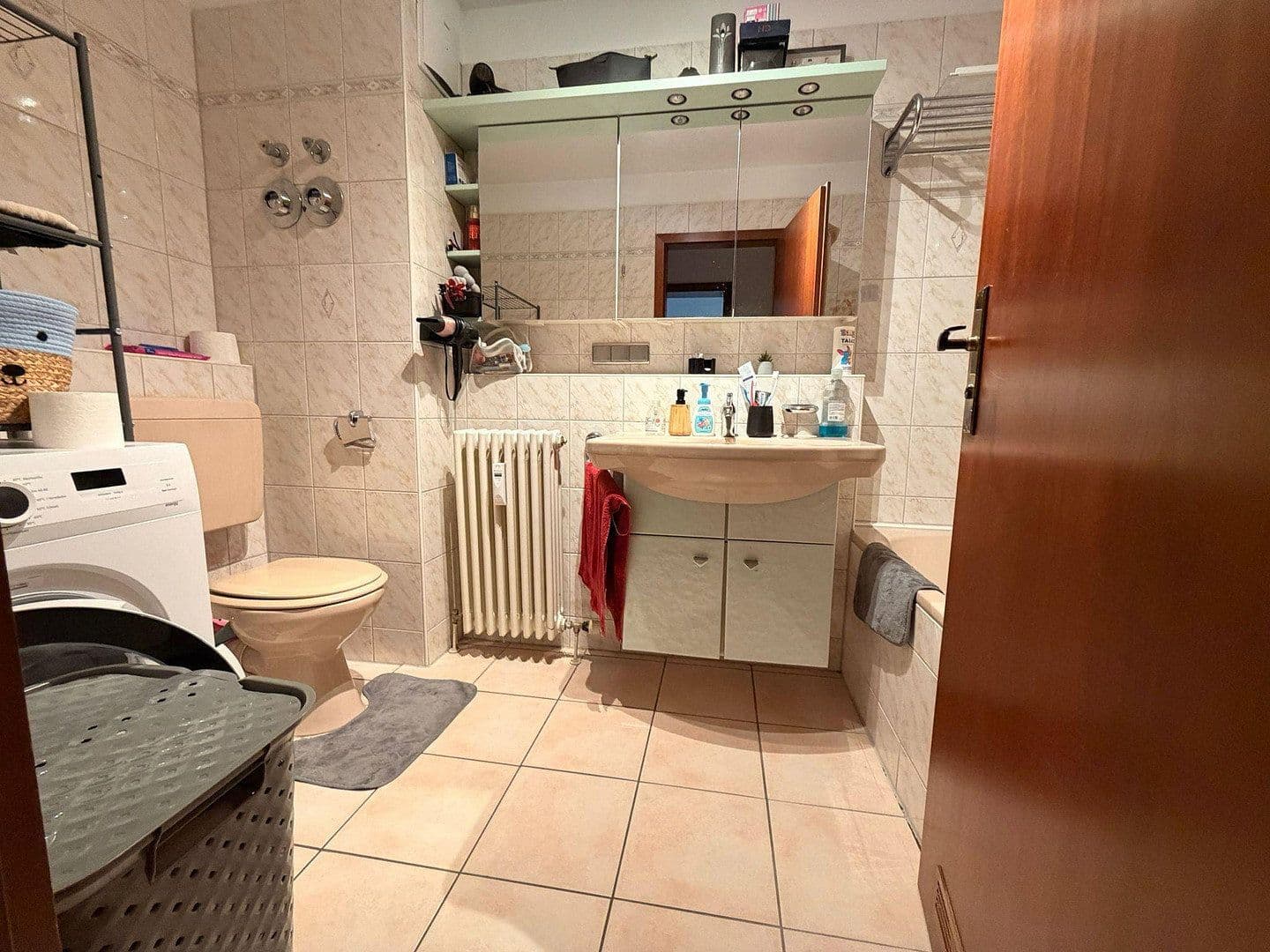 Prenájom bytu 2-izbový 55 m², Hohenstaufenstraße 38, Pforzheim, Bádensko-Wurttembersko Prenájom bytu 2-izbový 55 m², Hohenstaufenstraße 38, Pforzheim, Bádensko-Wurttembersko