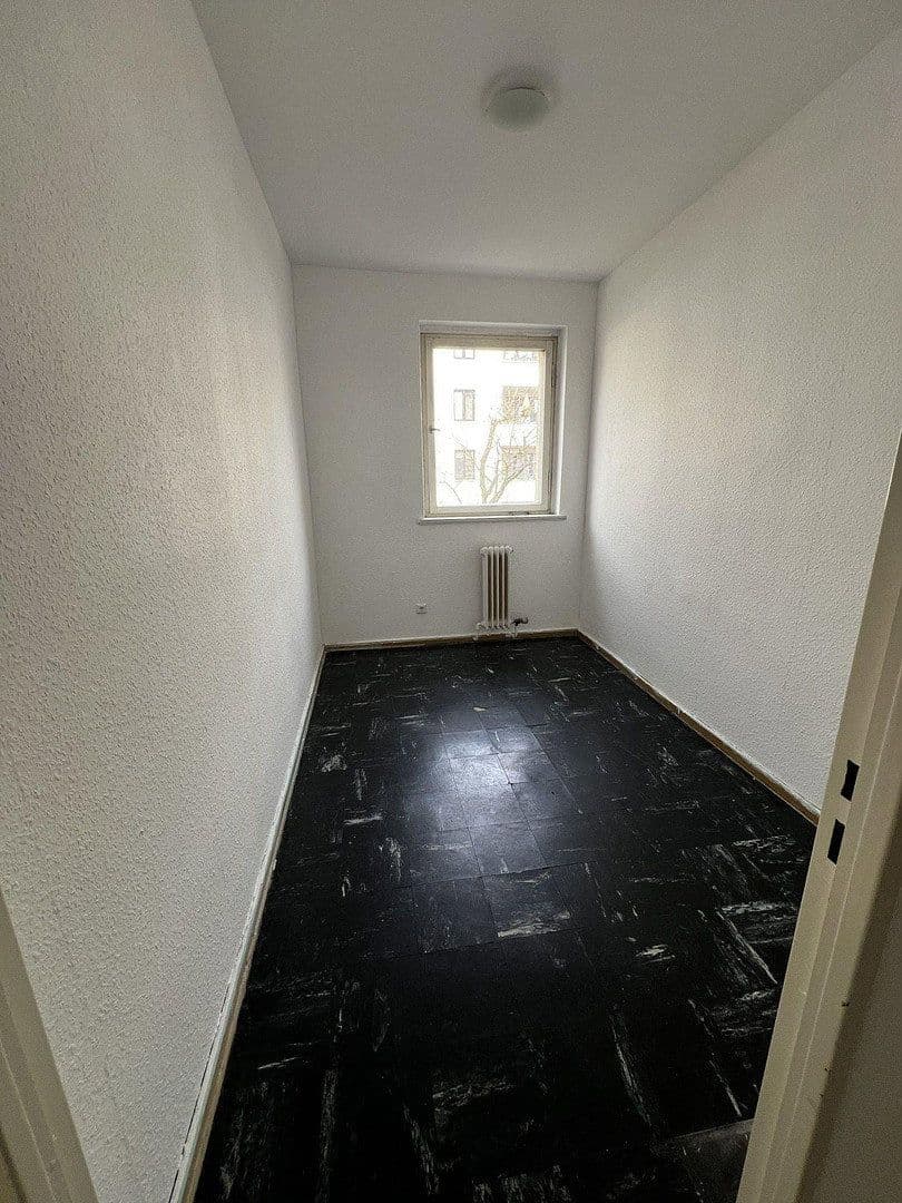 Predaj bytu 3-izbový 71 m², Berlin, Berlín Predaj bytu 3-izbový 71 m², Berlin, Berlín