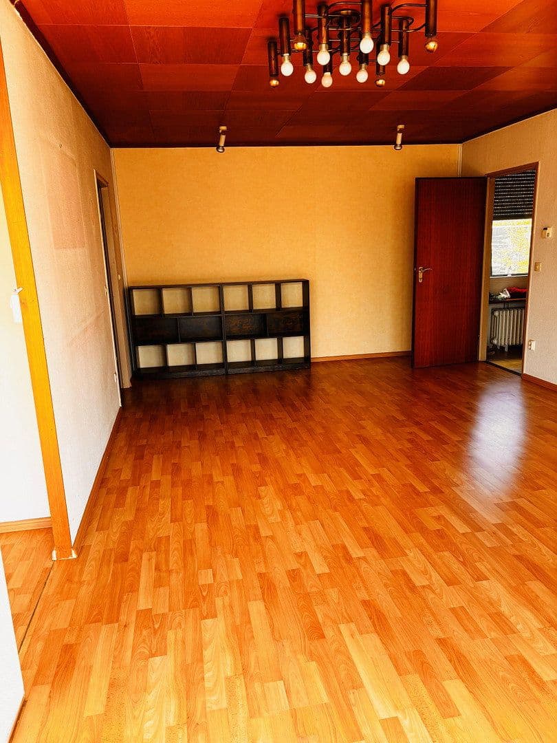 Predaj domu 120 m², pozemek 974 m², Sibbesse, Dolné Sasko Predaj domu 120 m², pozemek 974 m², Sibbesse, Dolné Sasko