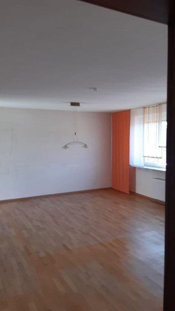 Predaj bytu 3-izbový 85 m², Hannover, Dolné Sasko Predaj bytu 3-izbový 85 m², Hannover, Dolné Sasko