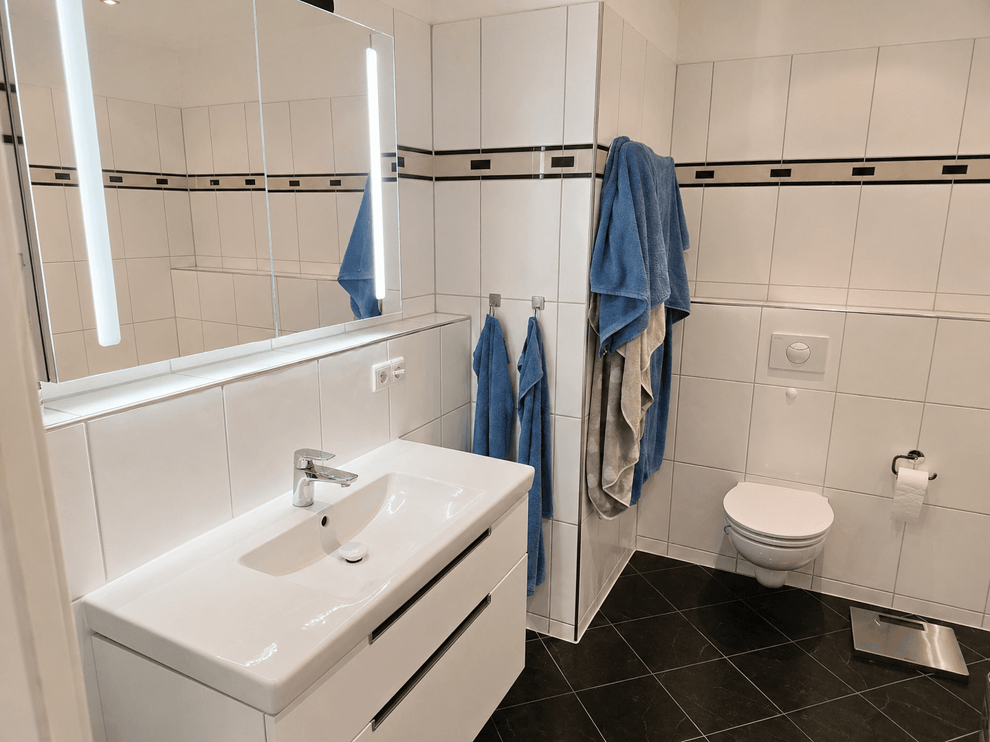 Predaj bytu 3-izbový 89 m², Frohnauer Weg 5, Hohen Neuendorf, Brandenbursko Predaj bytu 3-izbový 89 m², Frohnauer Weg 5, Hohen Neuendorf, Brandenbursko