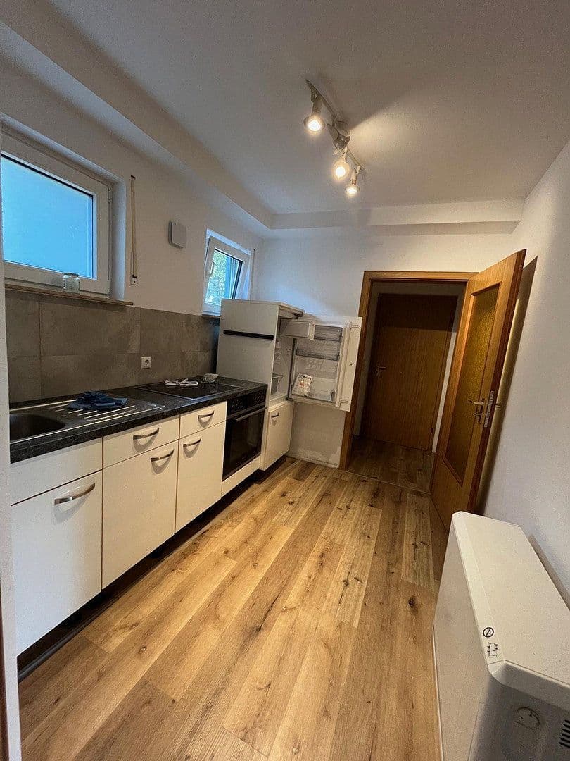 Prenájom bytu 1-izbový 32 m², Am Unteren Rain 5, Gießen, Hesensko Prenájom bytu 1-izbový 32 m², Am Unteren Rain 5, Gießen, Hesensko