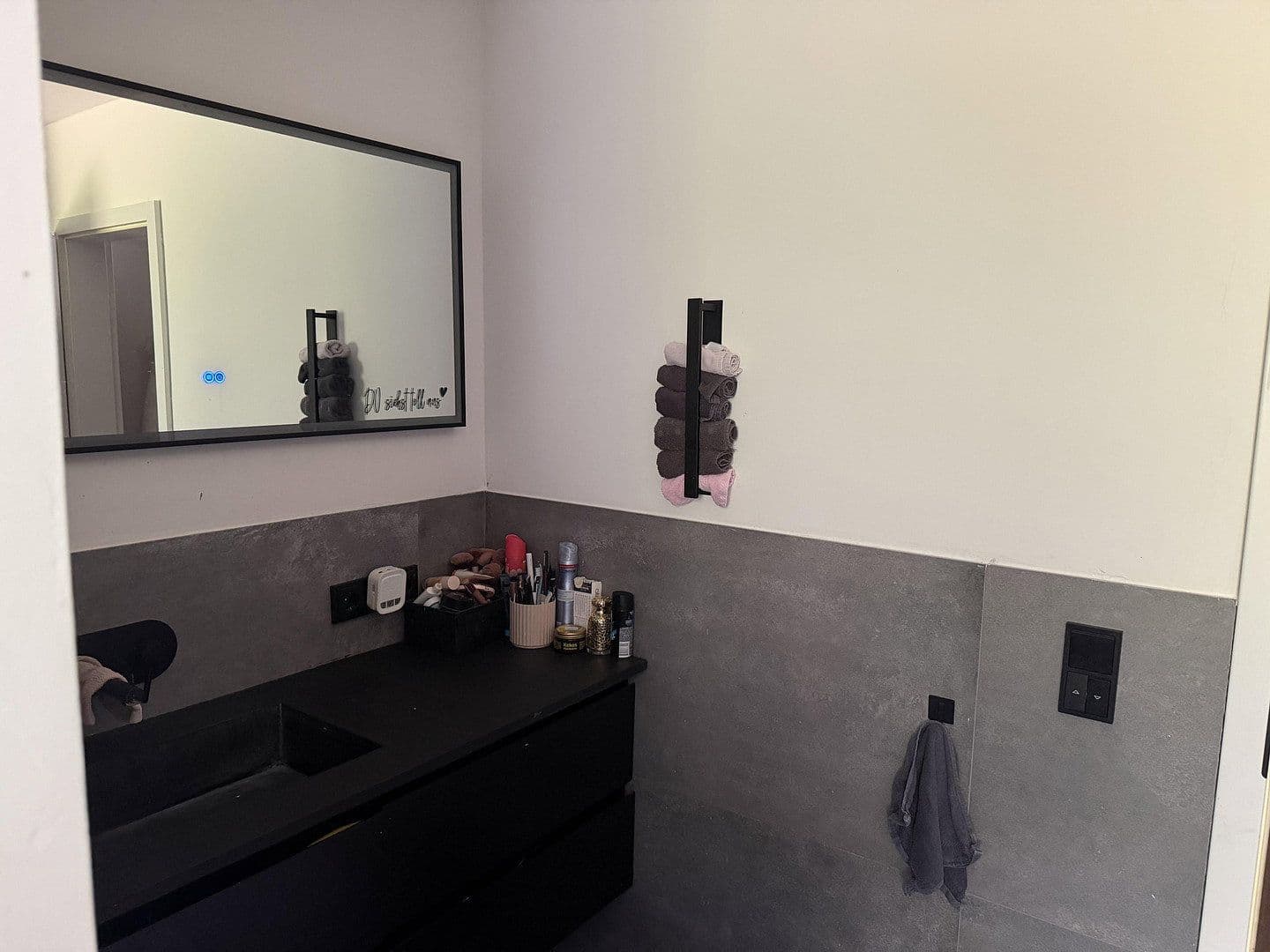 Prenájom bytu 3-izbový 87 m², Im Sauerborn 40, Karben, Hesensko Prenájom bytu 3-izbový 87 m², Im Sauerborn 40, Karben, Hesensko