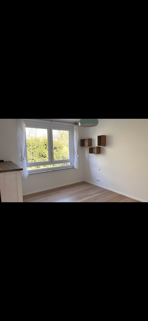 Predaj bytu 4-izbový 87 m², Stuttgart, Bádensko-Wurttembersko Predaj bytu 4-izbový 87 m², Stuttgart, Bádensko-Wurttembersko