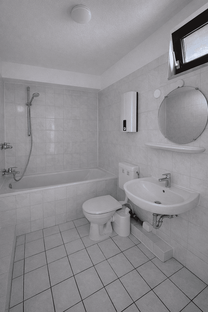 Prenájom bytu 4-izbový 103 m², Martinstraße 100, Mönchengladbach, Severné Porýnie - Westfálsko Prenájom bytu 4-izbový 103 m², Martinstraße 100, Mönchengladbach, Severné Porýnie - Westfálsko