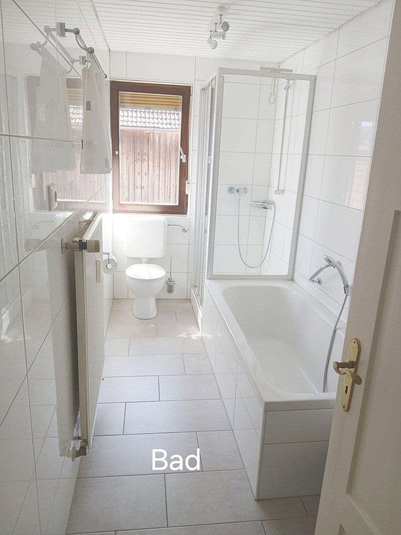 Prenájom bytu 5-izbový 160 m², Am Trieb 0, Aidhausen, Bavorsko Prenájom bytu 5-izbový 160 m², Am Trieb 0, Aidhausen, Bavorsko