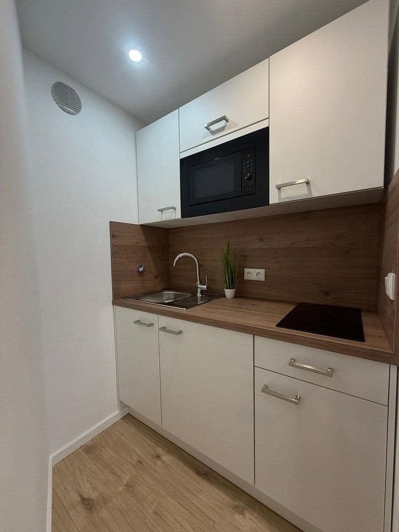 Prenájom bytu 1-izbový 30 m², Mauthäuslstraße 39, München, Bavorsko Prenájom bytu 1-izbový 30 m², Mauthäuslstraße 39, München, Bavorsko