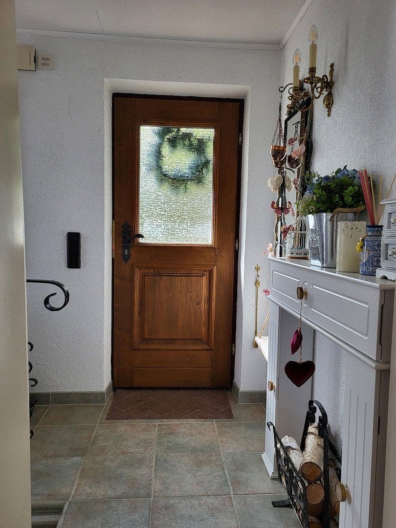 Predaj domu 122 m², pozemek 590 m², Spiegelau, Bavorsko Predaj domu 122 m², pozemek 590 m², Spiegelau, Bavorsko