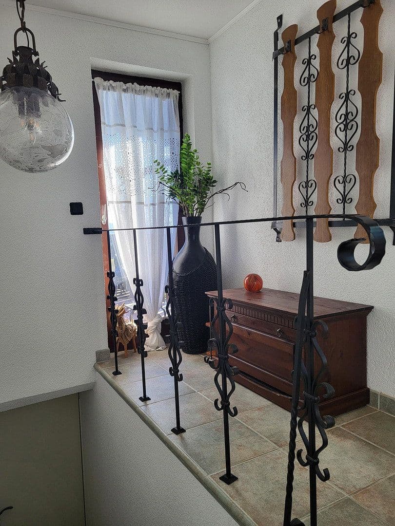 Predaj domu 122 m², pozemek 590 m², Spiegelau, Bavorsko Predaj domu 122 m², pozemek 590 m², Spiegelau, Bavorsko