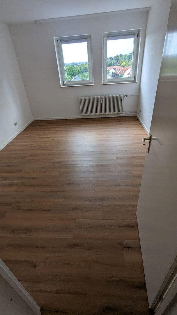 Prenájom bytu 3-izbový 74 m², Fasanenweg 12, Bensheim, Hesensko Prenájom bytu 3-izbový 74 m², Fasanenweg 12, Bensheim, Hesensko