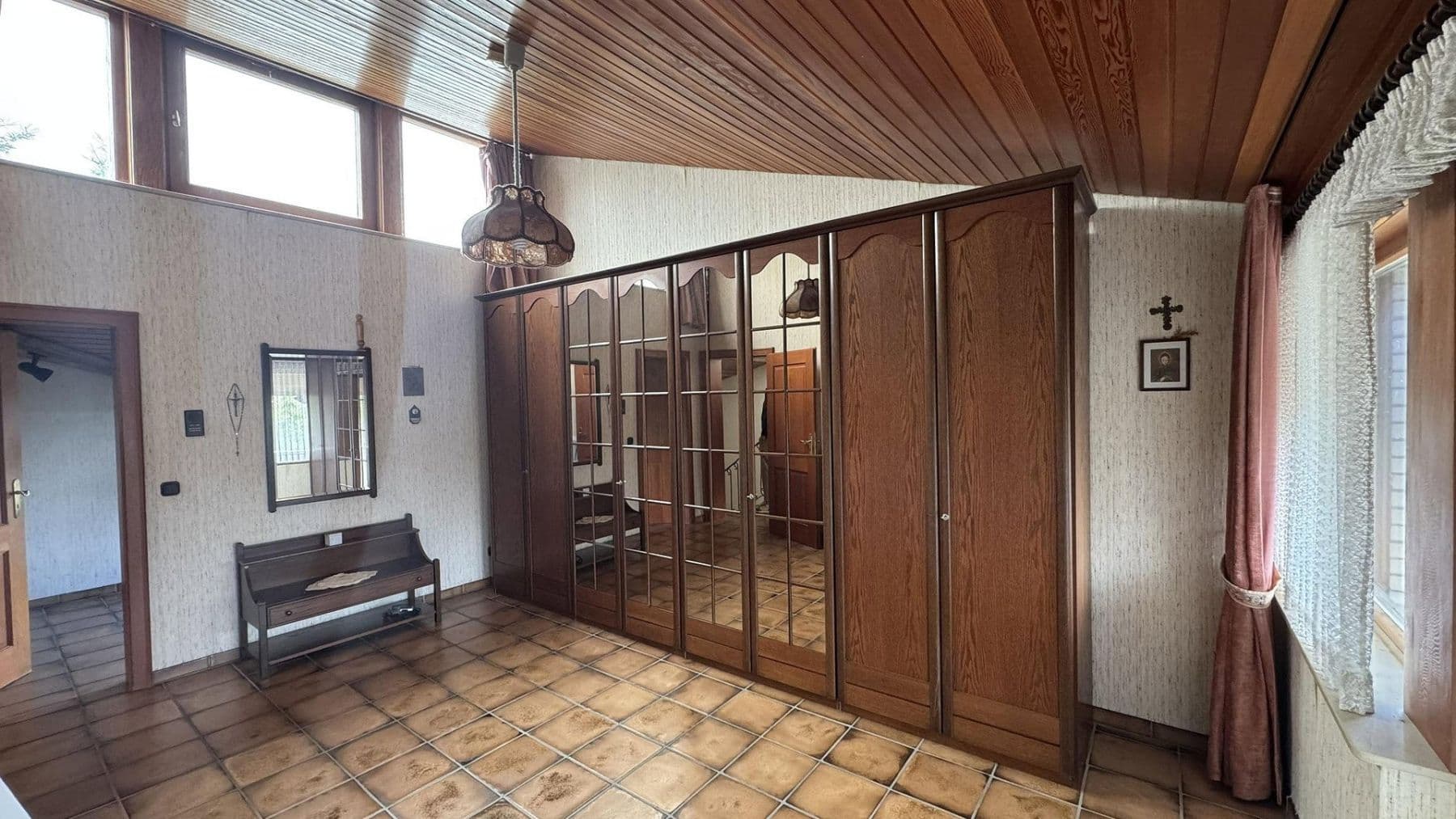 Predaj domu 226 m², pozemek 620 m², Ashfordstr. 20, Bad Münstereifel, Severné Porýnie - Westfálsko Predaj domu 226 m², pozemek 620 m², Ashfordstr. 20, Bad Münstereifel, Severné Porýnie - Westfálsko