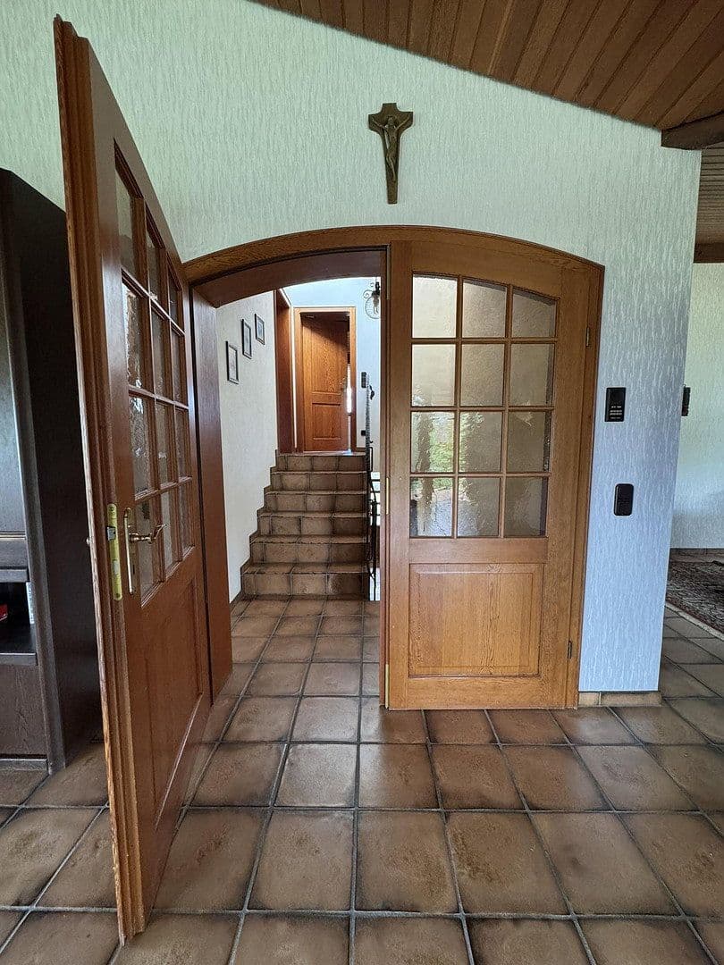 Predaj domu 226 m², pozemek 620 m², Ashfordstr. 20, Bad Münstereifel, Severné Porýnie - Westfálsko Predaj domu 226 m², pozemek 620 m², Ashfordstr. 20, Bad Münstereifel, Severné Porýnie - Westfálsko