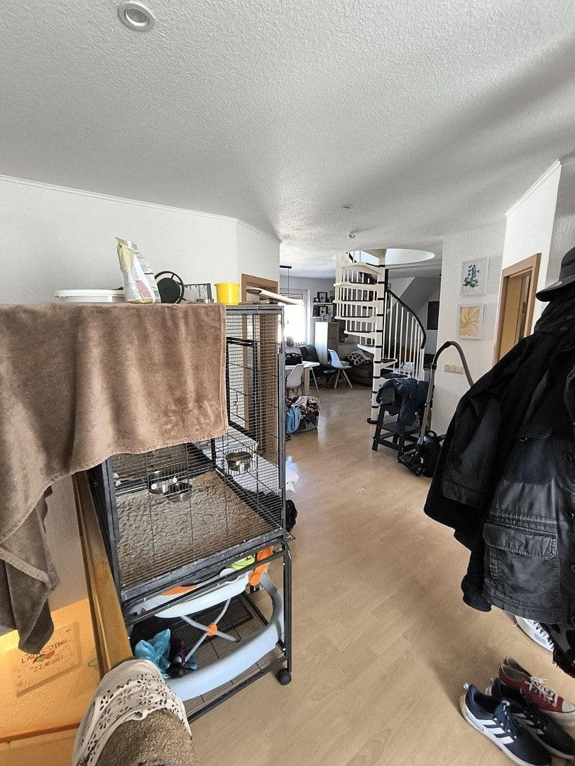 Prenájom bytu 4-izbový 98 m², Abendstr. 15 b, Magdeburg, Sasko-Anhaltsko Prenájom bytu 4-izbový 98 m², Abendstr. 15 b, Magdeburg, Sasko-Anhaltsko