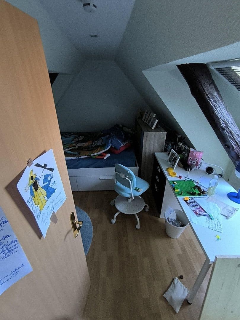 Prenájom bytu 4-izbový 98 m², Abendstr. 15 b, Magdeburg, Sasko-Anhaltsko Prenájom bytu 4-izbový 98 m², Abendstr. 15 b, Magdeburg, Sasko-Anhaltsko