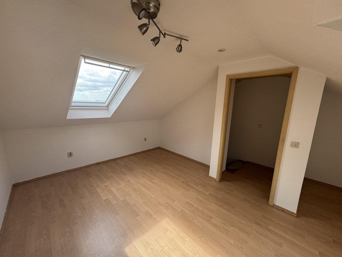 Prenájom bytu 2-izbový 53 m², Kirchenstraße 2, Steinburg, Šlezvicko-Holštajnsko Prenájom bytu 2-izbový 53 m², Kirchenstraße 2, Steinburg, Šlezvicko-Holštajnsko