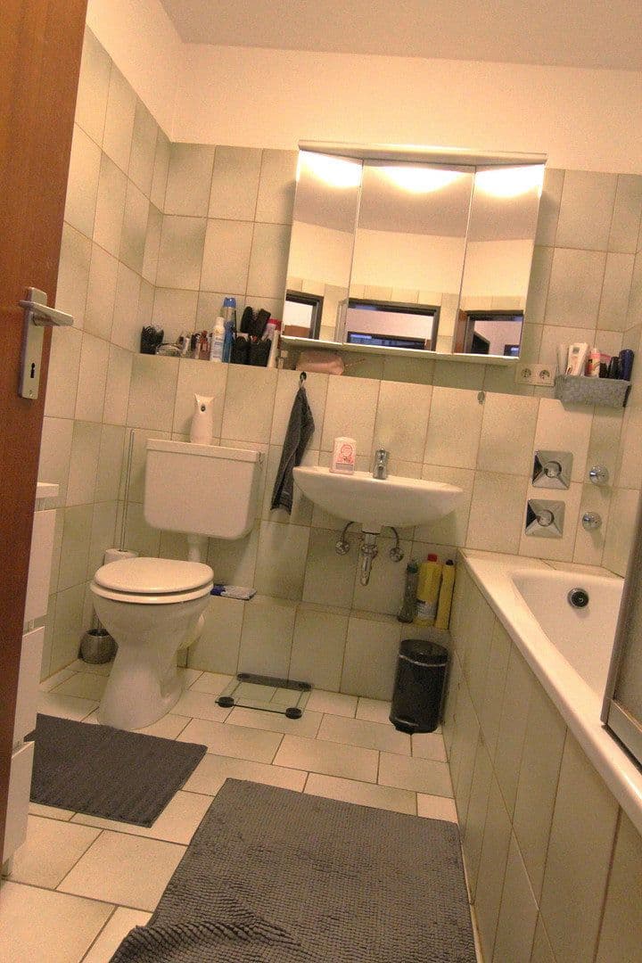 Prenájom bytu 3-izbový 70 m², Schwinningstr. 39, Aachen, Severné Porýnie - Westfálsko Prenájom bytu 3-izbový 70 m², Schwinningstr. 39, Aachen, Severné Porýnie - Westfálsko