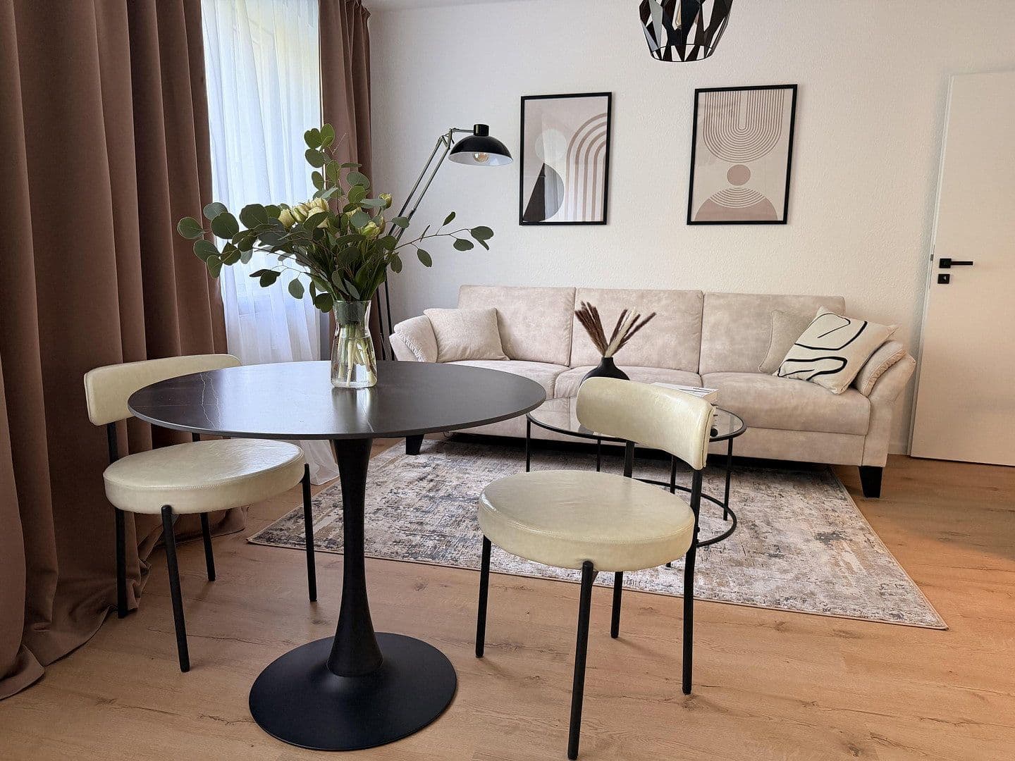 Prenájom bytu 2-izbový 45 m², Nürnberg, Bavorsko Prenájom bytu 2-izbový 45 m², Nürnberg, Bavorsko