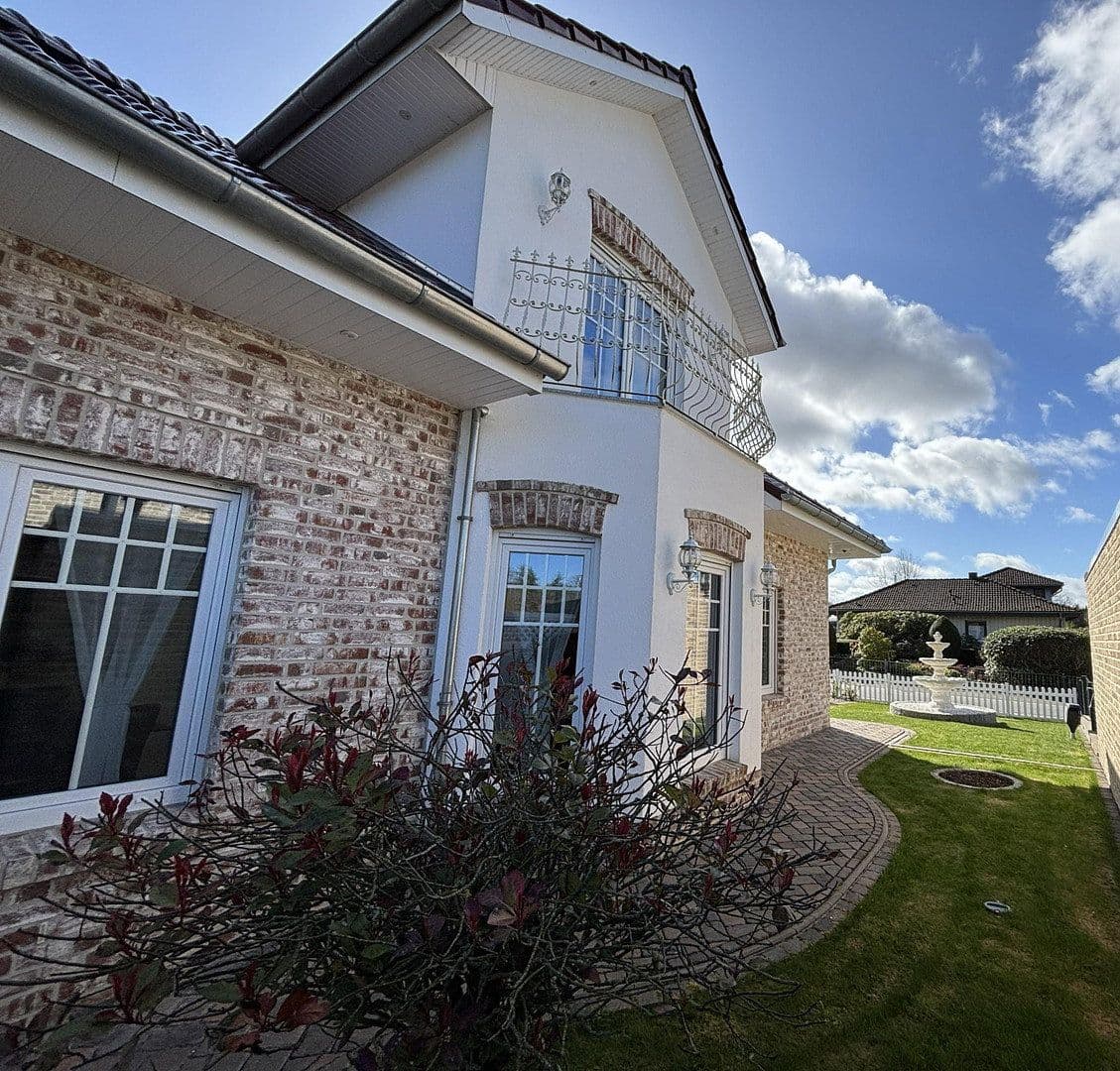 Predaj domu 197 m², pozemek 859 m², Kührstedter Weg 11, Geestland, Dolné Sasko Predaj domu 197 m², pozemek 859 m², Kührstedter Weg 11, Geestland, Dolné Sasko