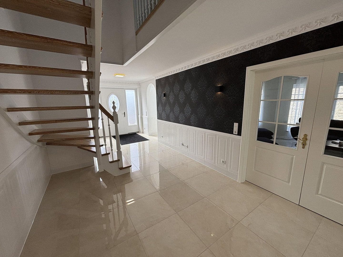 Predaj domu 197 m², pozemek 859 m², Kührstedter Weg 11, Geestland, Dolné Sasko Predaj domu 197 m², pozemek 859 m², Kührstedter Weg 11, Geestland, Dolné Sasko