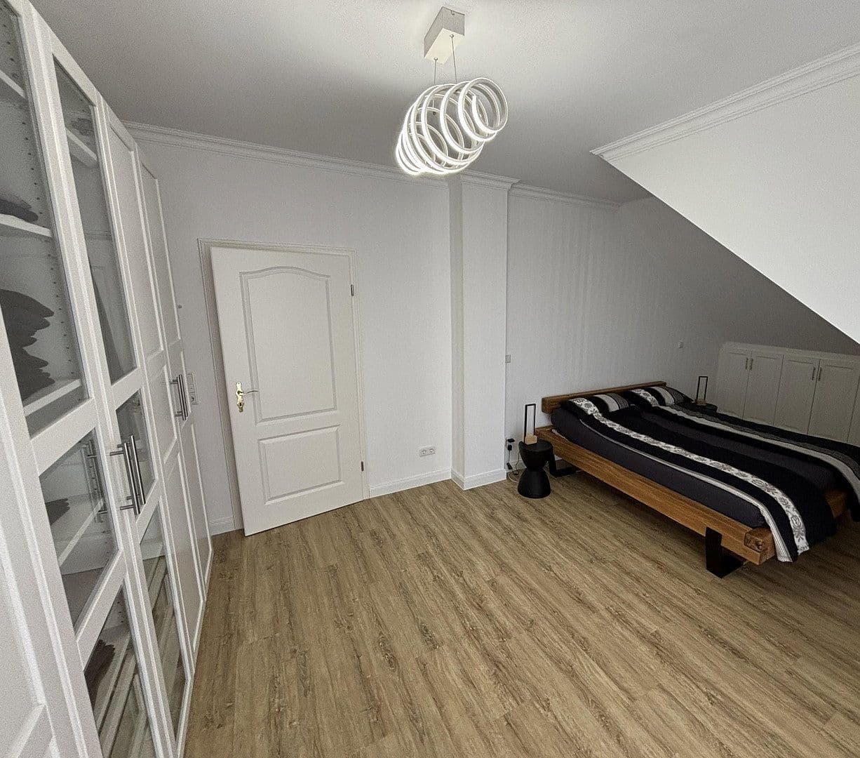 Predaj domu 197 m², pozemek 859 m², Kührstedter Weg 11, Geestland, Dolné Sasko Predaj domu 197 m², pozemek 859 m², Kührstedter Weg 11, Geestland, Dolné Sasko