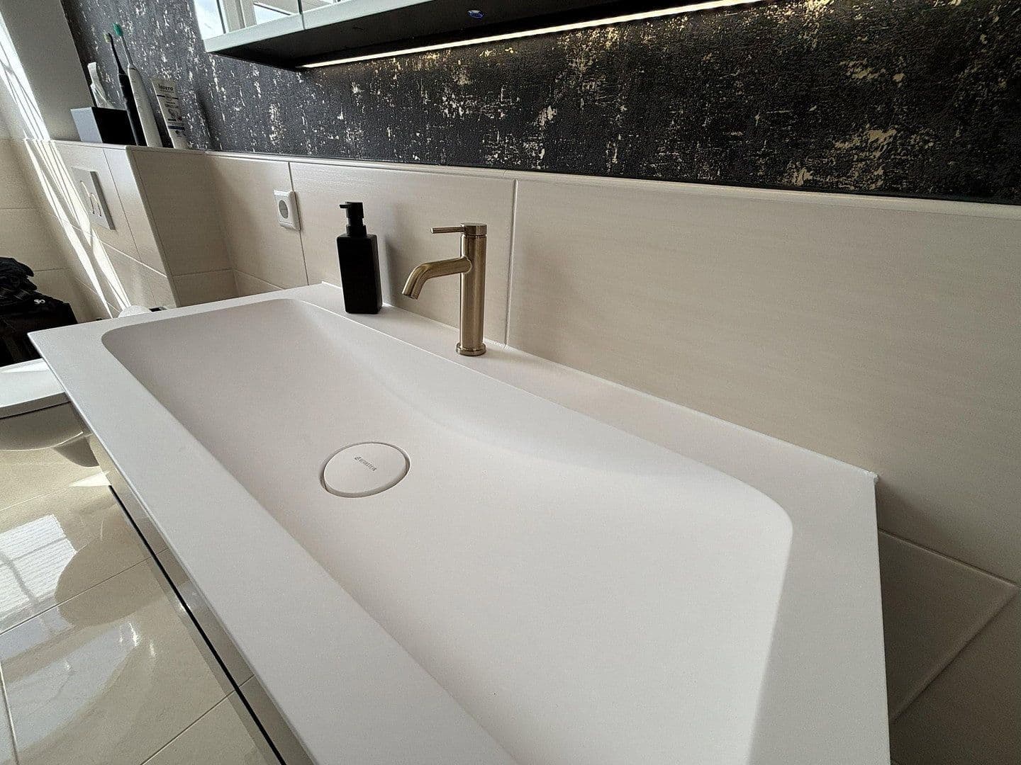 Predaj domu 197 m², pozemek 859 m², Kührstedter Weg 11, Geestland, Dolné Sasko Predaj domu 197 m², pozemek 859 m², Kührstedter Weg 11, Geestland, Dolné Sasko