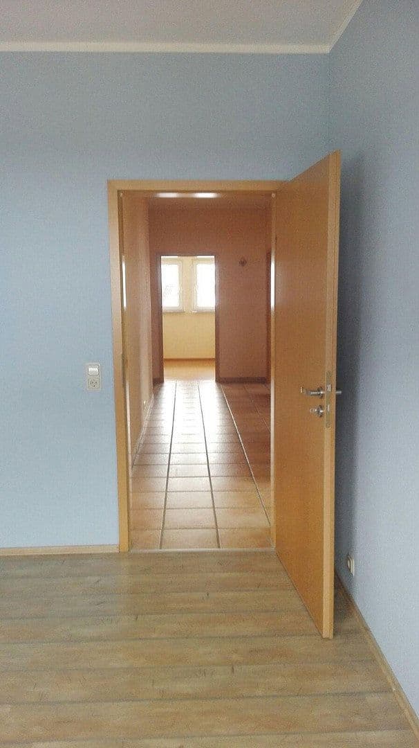 Predaj bytu 4-izbový 85 m², Puderbach, Porýnie-Falcko Predaj bytu 4-izbový 85 m², Puderbach, Porýnie-Falcko