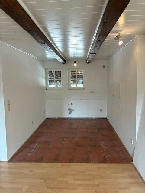 Prenájom bytu 3-izbový 129 m², Alte Dorfstraße 1a, Seesen, Dolné Sasko Prenájom bytu 3-izbový 129 m², Alte Dorfstraße 1a, Seesen, Dolné Sasko