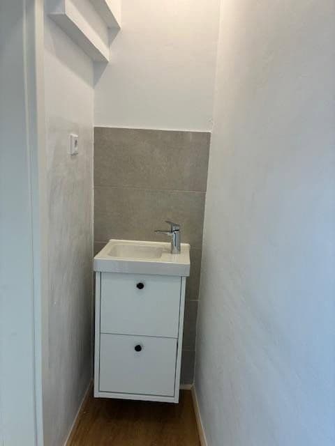 Prenájom bytu 3-izbový 129 m², Alte Dorfstraße 1a, Seesen, Dolné Sasko Prenájom bytu 3-izbový 129 m², Alte Dorfstraße 1a, Seesen, Dolné Sasko