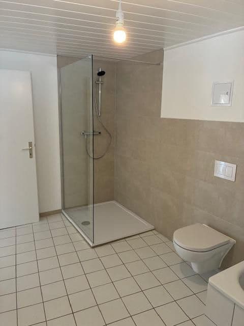 Prenájom bytu 3-izbový 129 m², Alte Dorfstraße 1a, Seesen, Dolné Sasko Prenájom bytu 3-izbový 129 m², Alte Dorfstraße 1a, Seesen, Dolné Sasko