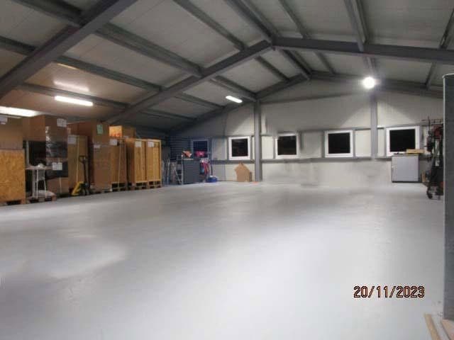 Prenájom nebytového priestoru 1.363 m², Martinshof 2, Valley, Bavorsko Prenájom nebytového priestoru 1.363 m², Martinshof 2, Valley, Bavorsko