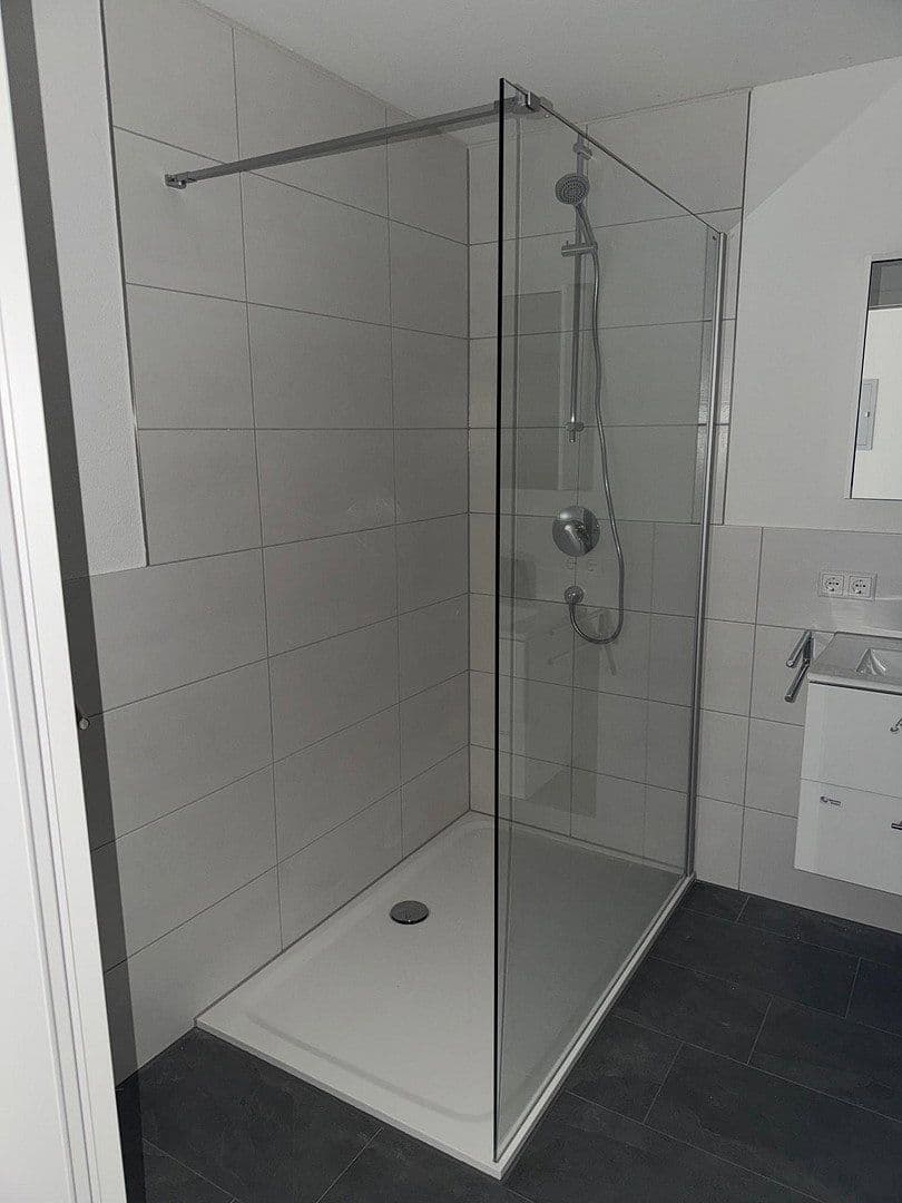 Predaj bytu 4-izbový 93 m², Alte Schulstr. 11, Zimmern ob Rottweil, Bádensko-Wurttembersko Predaj bytu 4-izbový 93 m², Alte Schulstr. 11, Zimmern ob Rottweil, Bádensko-Wurttembersko