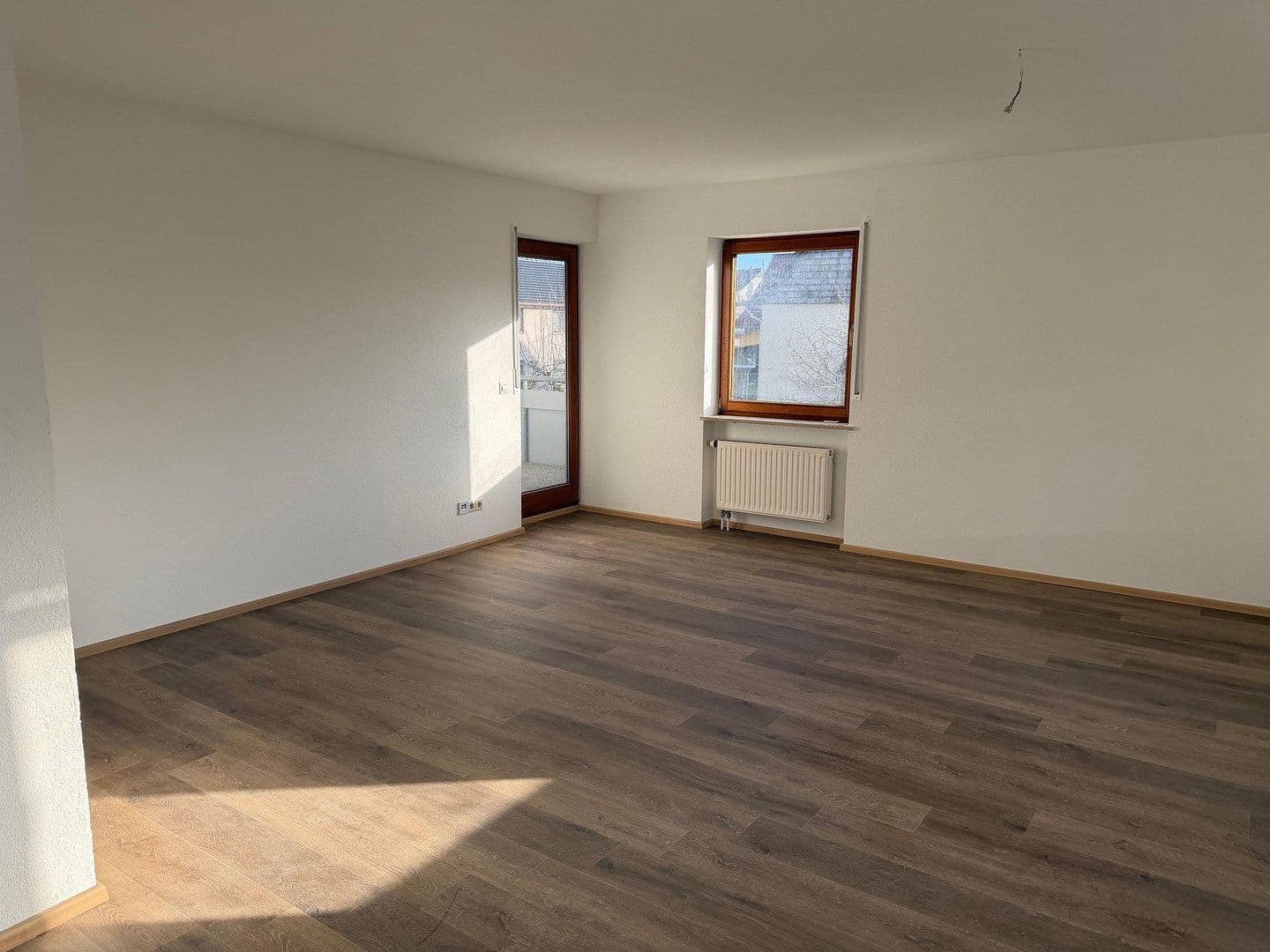 Predaj bytu 4-izbový 93 m², Alte Schulstr. 11, Zimmern ob Rottweil, Bádensko-Wurttembersko Predaj bytu 4-izbový 93 m², Alte Schulstr. 11, Zimmern ob Rottweil, Bádensko-Wurttembersko