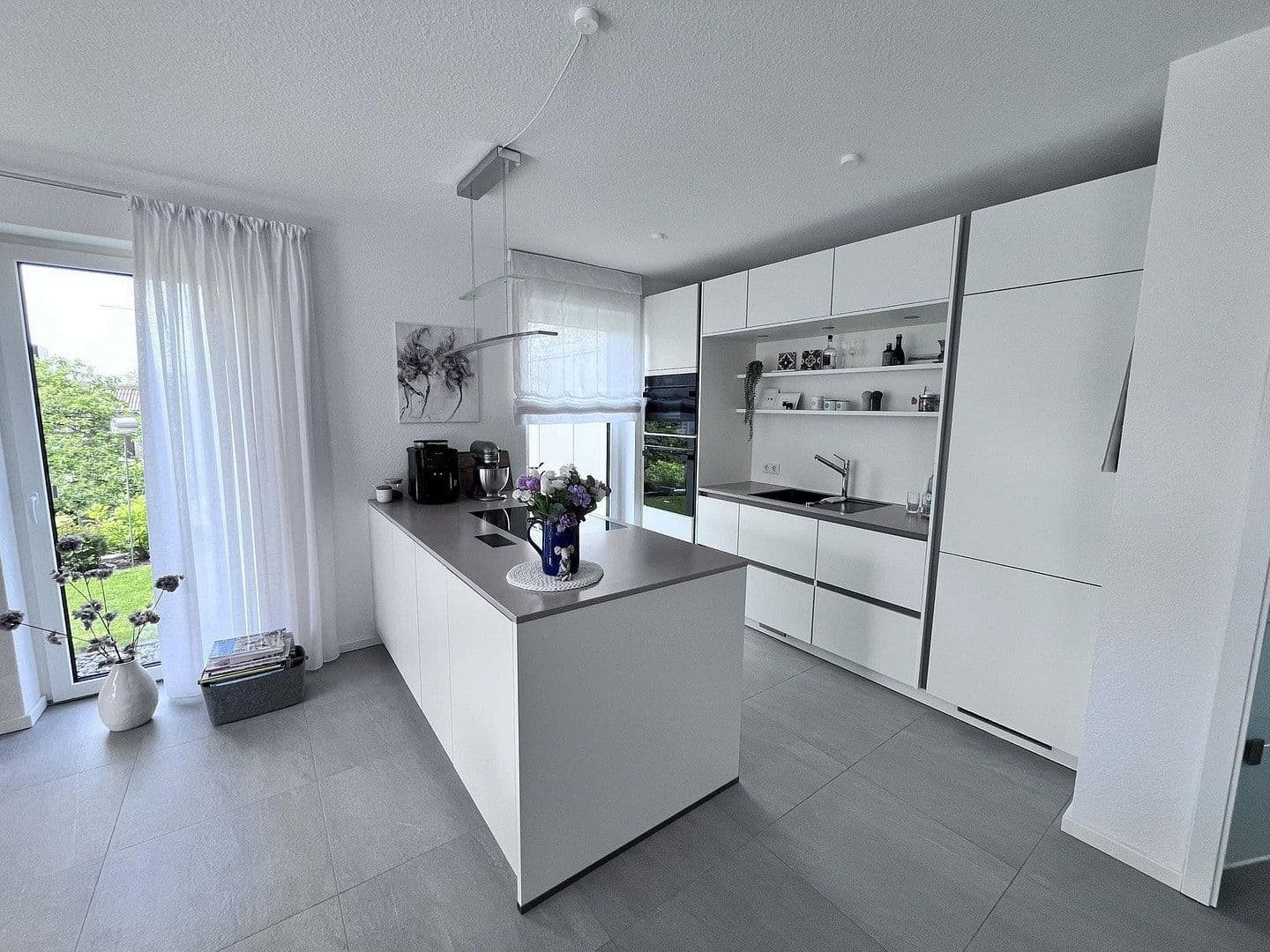 Prenájom domu 128 m², pozemek 320 m², Detmold, Severné Porýnie - Westfálsko Prenájom domu 128 m², pozemek 320 m², Detmold, Severné Porýnie - Westfálsko