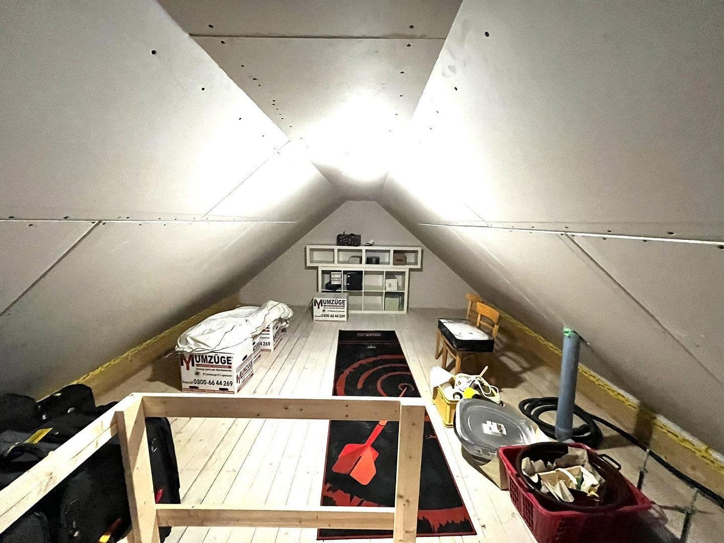 Prenájom domu 128 m², pozemek 320 m², Detmold, Severné Porýnie - Westfálsko Prenájom domu 128 m², pozemek 320 m², Detmold, Severné Porýnie - Westfálsko