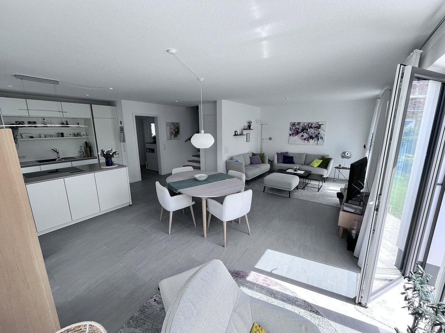 Prenájom domu 128 m², pozemek 320 m², Detmold, Severné Porýnie - Westfálsko Prenájom domu 128 m², pozemek 320 m², Detmold, Severné Porýnie - Westfálsko