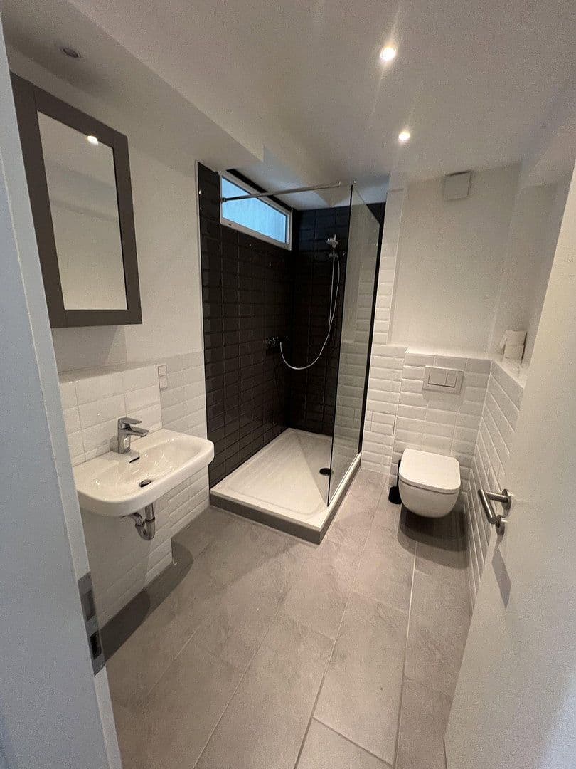 Predaj bytu 2-izbový 50 m², Hannover, Dolné Sasko Predaj bytu 2-izbový 50 m², Hannover, Dolné Sasko