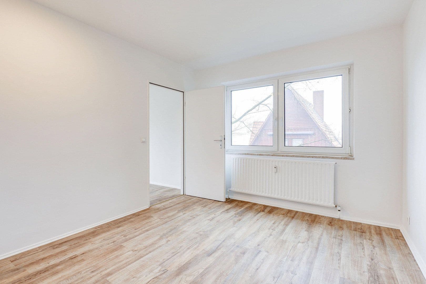 Predaj bytu 3-izbový 80 m², Dahlemer Weg 93, Berlin, Berlín Predaj bytu 3-izbový 80 m², Dahlemer Weg 93, Berlin, Berlín