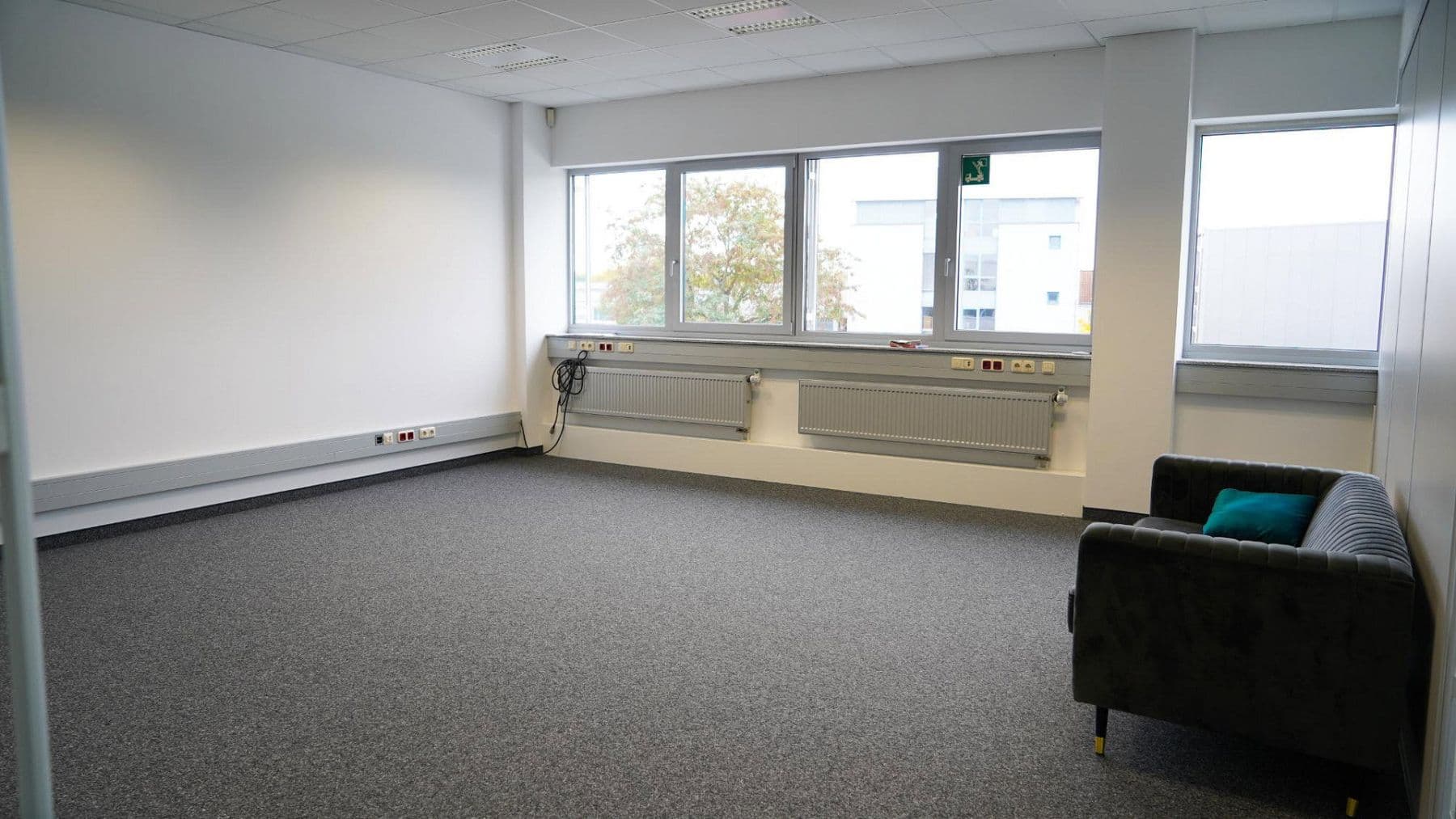 Prenájom kancelárie 345 m², Siegburger Straße 39a, Sankt Augustin, Severné Porýnie - Westfálsko Prenájom kancelárie 345 m², Siegburger Straße 39a, Sankt Augustin, Severné Porýnie - Westfálsko