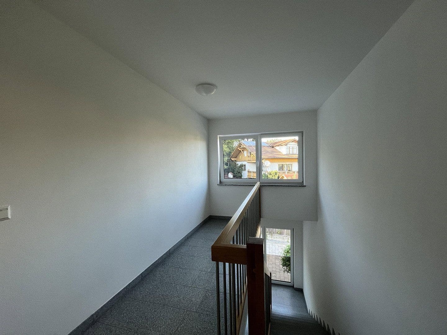 Prenájom bytu 2-izbový 73 m², Tittling, Bavorsko Prenájom bytu 2-izbový 73 m², Tittling, Bavorsko