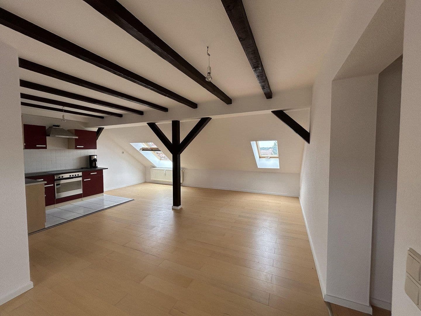 Prenájom bytu 4-izbový 79 m², Luisenstr. 15, Görlitz, Sasko Prenájom bytu 4-izbový 79 m², Luisenstr. 15, Görlitz, Sasko