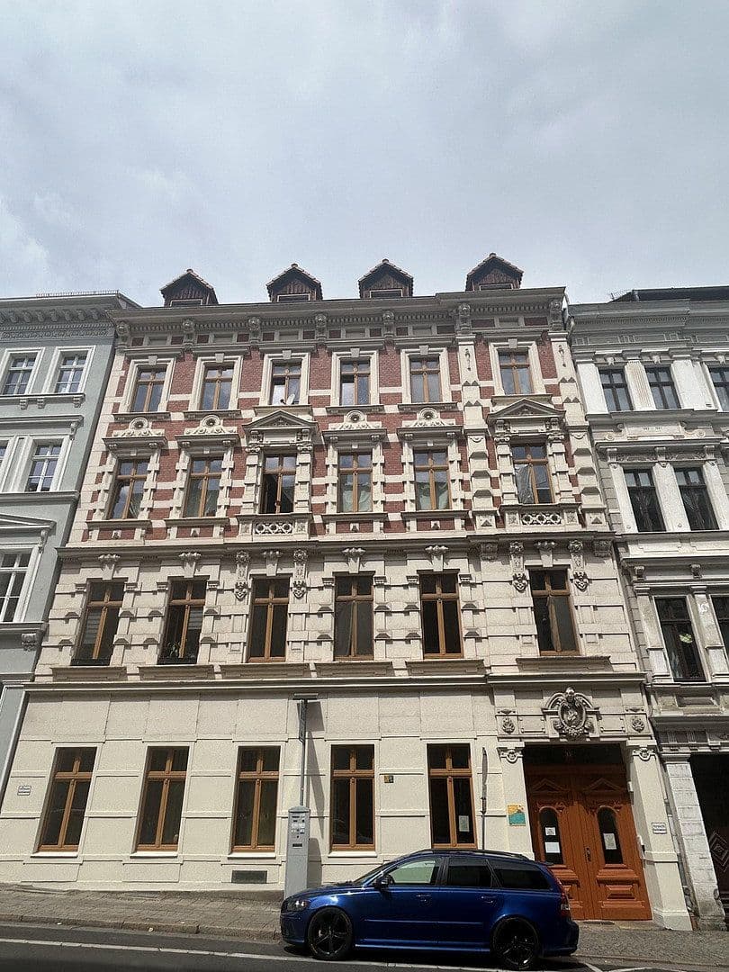 Prenájom bytu 4-izbový 79 m², Luisenstr. 15, Görlitz, Sasko Prenájom bytu 4-izbový 79 m², Luisenstr. 15, Görlitz, Sasko