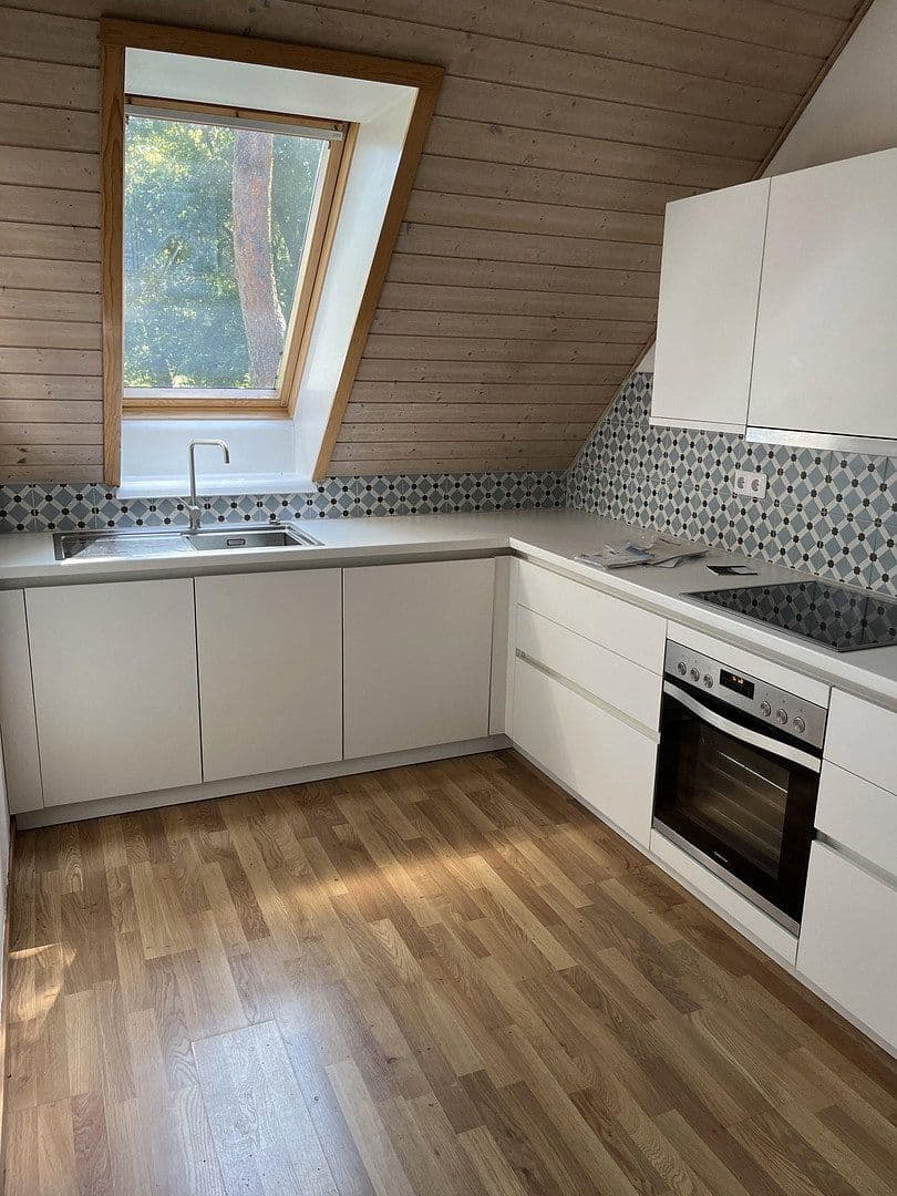 Predaj domu 269 m², pozemek 734 m², Glienicke/Nordbahn, Brandenbursko Predaj domu 269 m², pozemek 734 m², Glienicke/Nordbahn, Brandenbursko