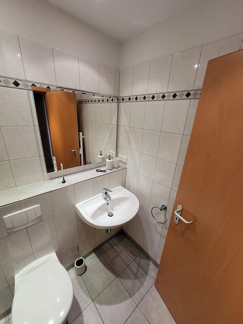 Prenájom bytu 1-izbový 33 m², Fischertal 34, Wuppertal, Severné Porýnie - Westfálsko Prenájom bytu 1-izbový 33 m², Fischertal 34, Wuppertal, Severné Porýnie - Westfálsko