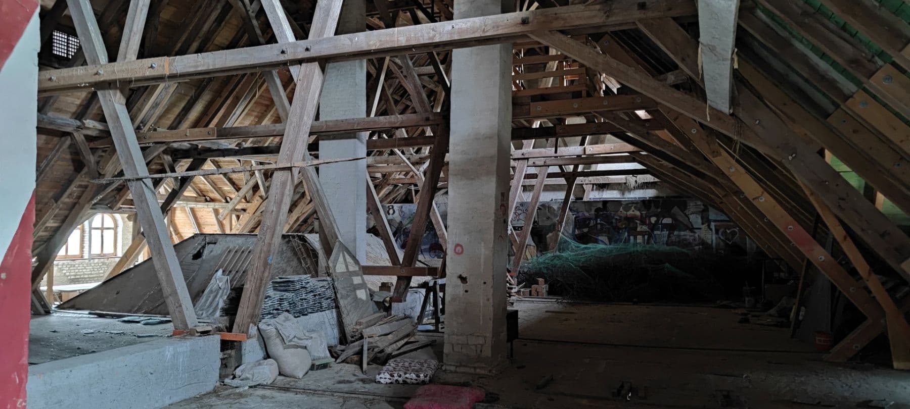 Predaj nebytového priestoru 53.000 m², Klocksin, Meklenbursko-Predpomoransko Predaj nebytového priestoru 53.000 m², Klocksin, Meklenbursko-Predpomoransko
