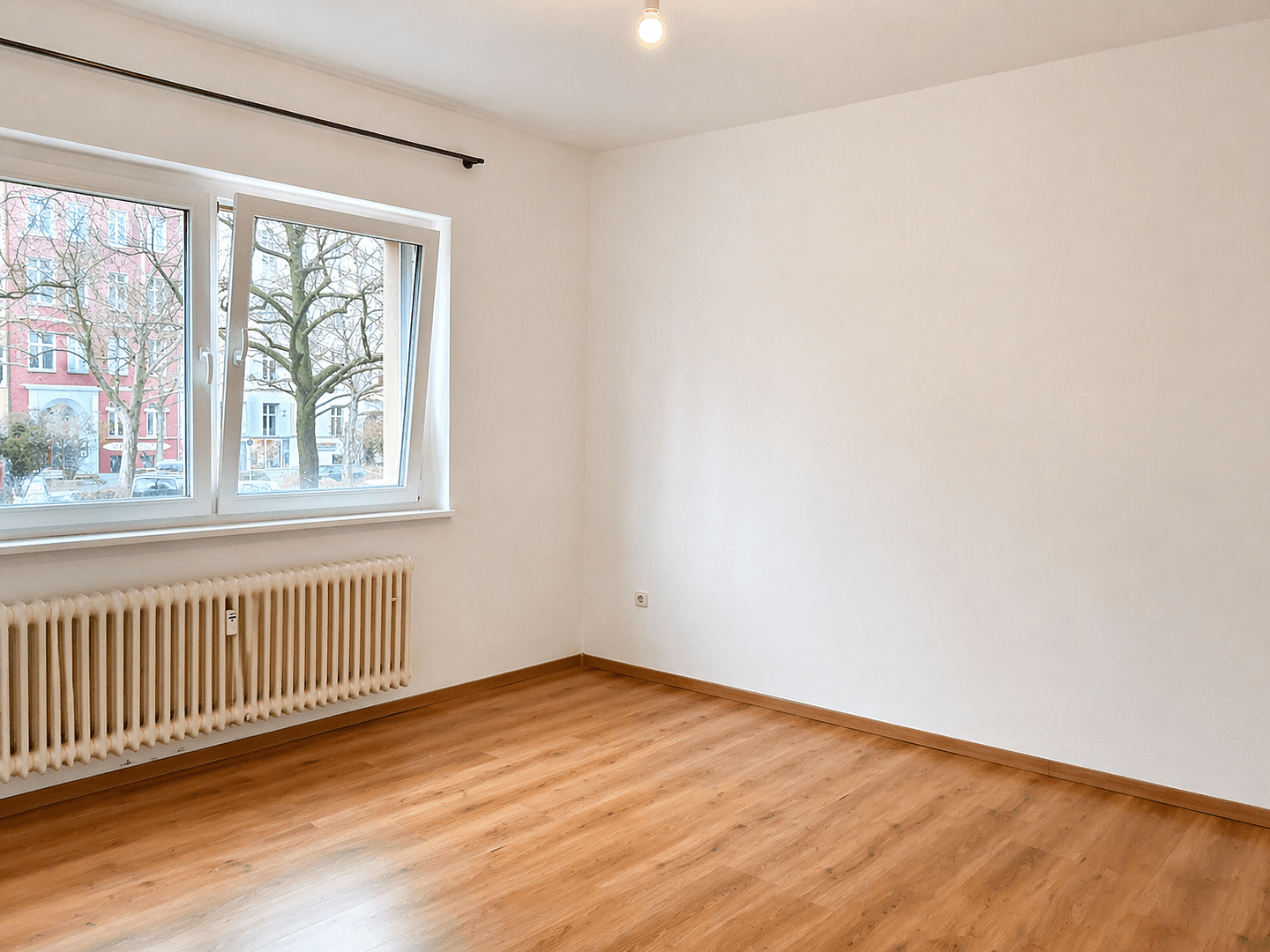 Prenájom bytu 2-izbový 59 m², Gneisenaustr. 3, Berlin, Berlín Prenájom bytu 2-izbový 59 m², Gneisenaustr. 3, Berlin, Berlín